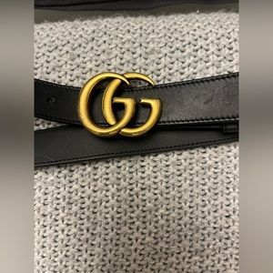 Good condition original Gucci belt to big no creases